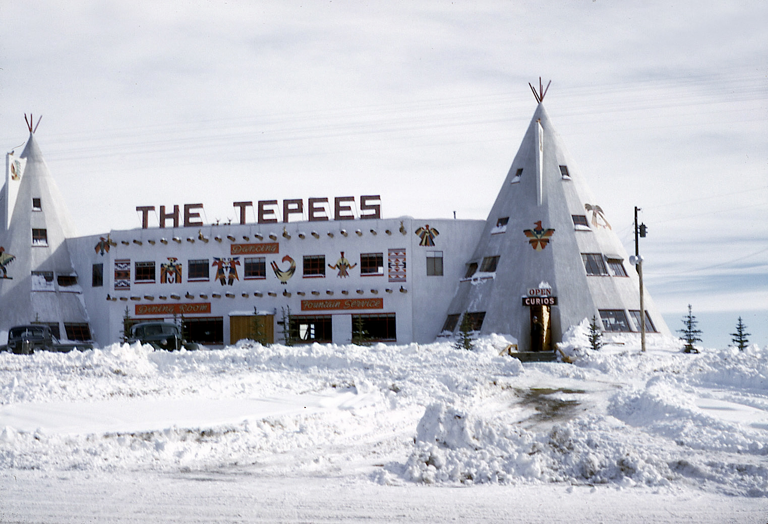 TheTeepees1947b.jpg