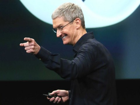 tim-cook-apple-ceo-apple-watch-pointing-happy-celebrating-smiling-good.jpg