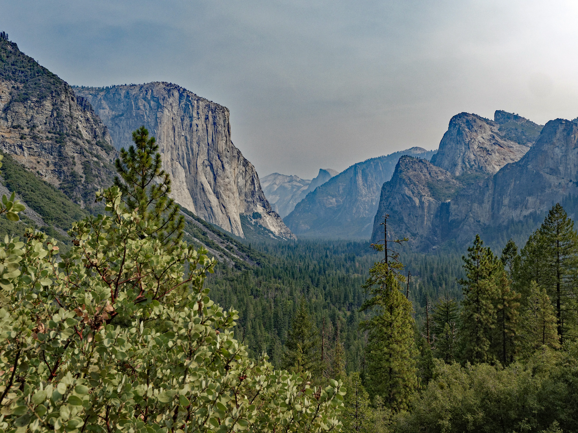 tunnel view1aqdobedehaze2k.jpg