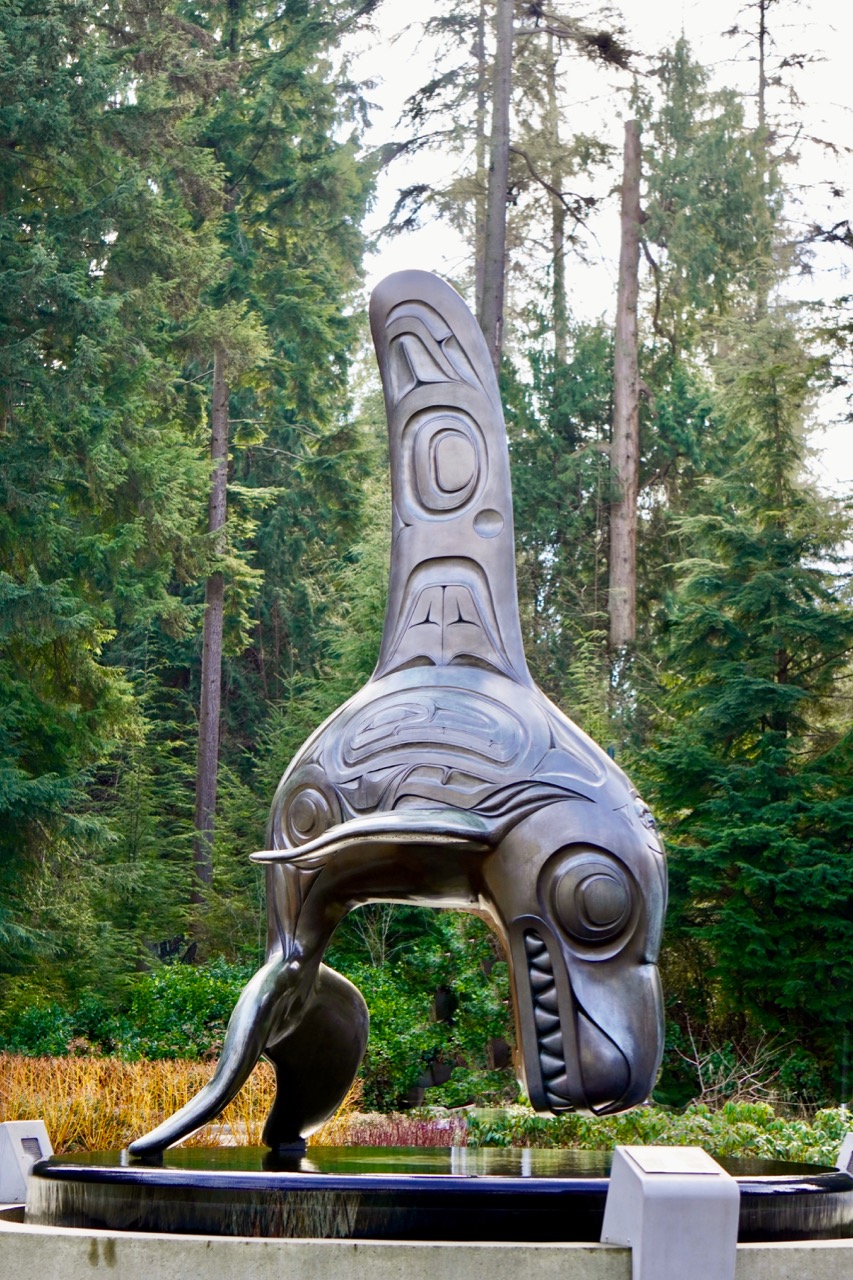 Vancouver Aquarium sculpture.jpg