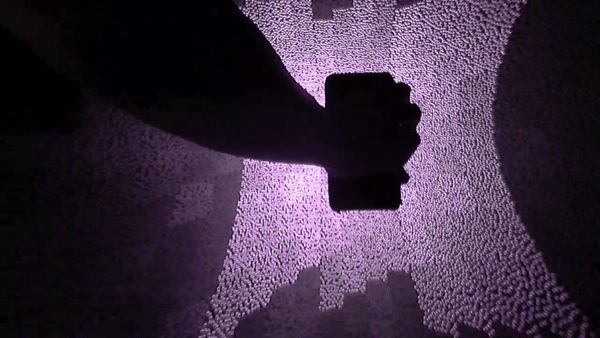 wall shining 1.gif