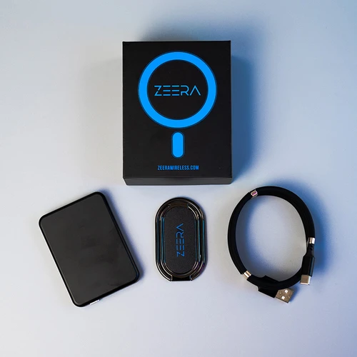ZEERAMagSafePowerBankTheBestWirelessBatteryPackWithZEERAMagickickstand_MagneticChargingCableFo...png