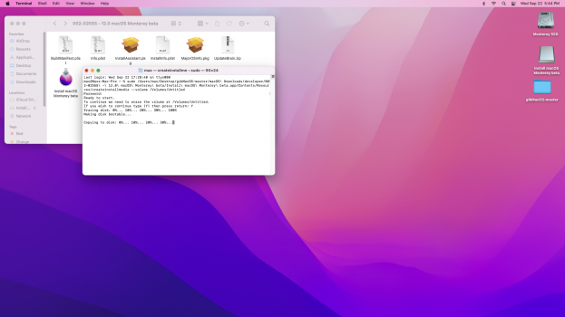 macOS 12 B7_USB installer.png