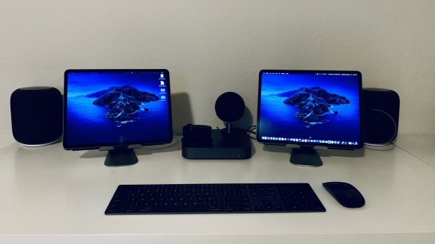 Alexis Noel - MacMini & iPad SideCar LunaDisplay 2020 Setup.JPG