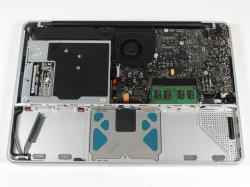 Optical Drive inside MacBook aluminum.jpg