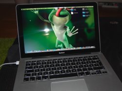 Macbooook.jpg