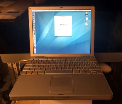 PowerBook G4 12.jpg