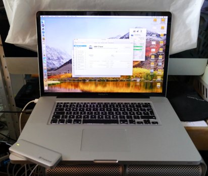 MacBook Pro 6,1.JPG