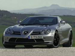 Mercedes_SLR_McLaren_722_1.jpg