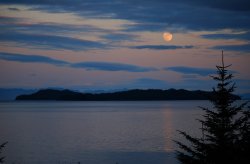 20090507_0066 Moon rise.jpg