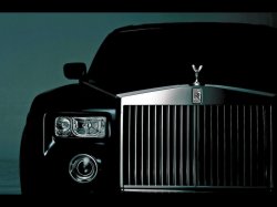 2005-Rolls-Royce-Phantom-Extended-Wheelbase-Grille-1024x768.jpg