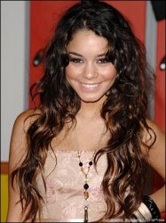 vanessa-anne-hudgens-300a100606.jpg