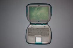 iBook running iTunes visuallizer .JPG