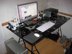 Desk1a.jpg