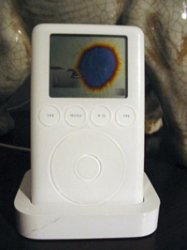 ipod_broken.jpg