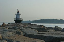 lighthouse2.jpg