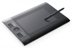 Wacom-Intuos-4-Wireless-Tablet_1.jpg