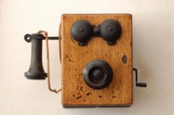 very-old-phone-300x199.jpg
