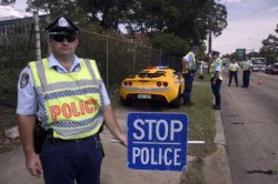 lotusexigepolicecar2.jpg