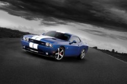 2011-dodge-challenger-srt8-392-07.jpg