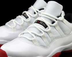 air-jordan-xi-low-white-varsity-red-00.jpg