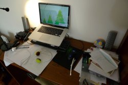 desktop messy.jpg