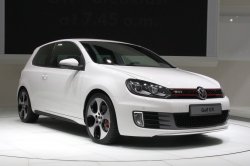 2010_volkswagen_gti_base-pic-7484593735345481842.jpg