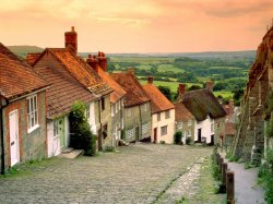 Gold_Hill_Cottages_in_England_Wallpaper_1152x864_wallpaperhere.jpg