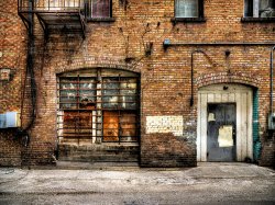 Alley1.JPG