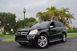 2011_Mercedes_Benz_GL450.jpg