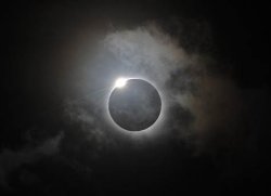 Total Solar Eclipse_North Queensland Australia 2012-11-14.jpg