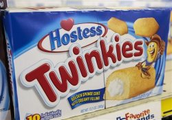 2012-11-21t002101z_1_cbre8ak00z300_rtroptp_3_hostess-bankruptcy_photoblog500.jpg