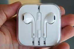 earpods.jpg