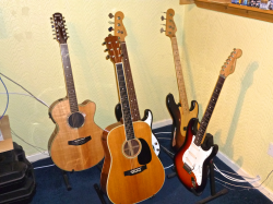 Guitars.png