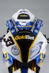 2013-bmw-s1000rr-goldbet-wsbk-team-42.jpg