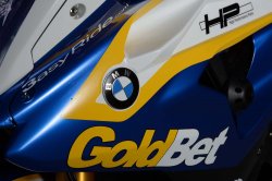 2013-bmw-s1000rr-goldbet-wsbk-team-13.jpg