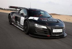 Audi_R8-LMS-Audi-race-experience_04.jpg