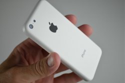 iPhone-5C-Hands-On-1.jpg