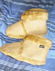 Slippers2.jpg