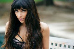 hannah_simone_wallpaper_6-other.jpg