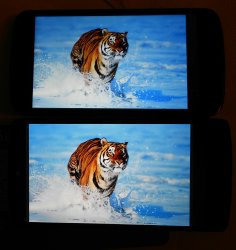 nexus 4 nexus 5 screen comparison.JPG
