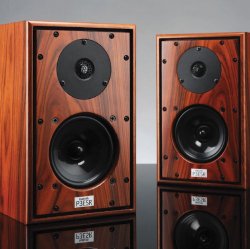 harbeth-p3esr-rosewood.jpg