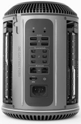 _D8E4886-MacPro2103-ports.2400.jpg