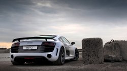 2010-Audi-R8-GT-V12-1080.jpg