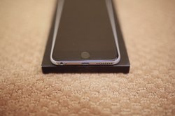 Caudabe Veil iPhone 6 Plus 15.jpg