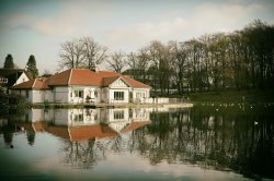 roukenglen_boathouse.JPG