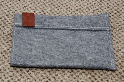Inateck Felt Sleeve for iPad mini review 1.jpg