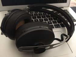 Sennheiser Momentum Wireless.jpg