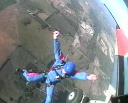 Skydiving 2 Jumping.jpg