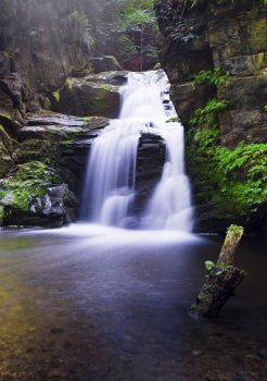 waterfall_2.jpg